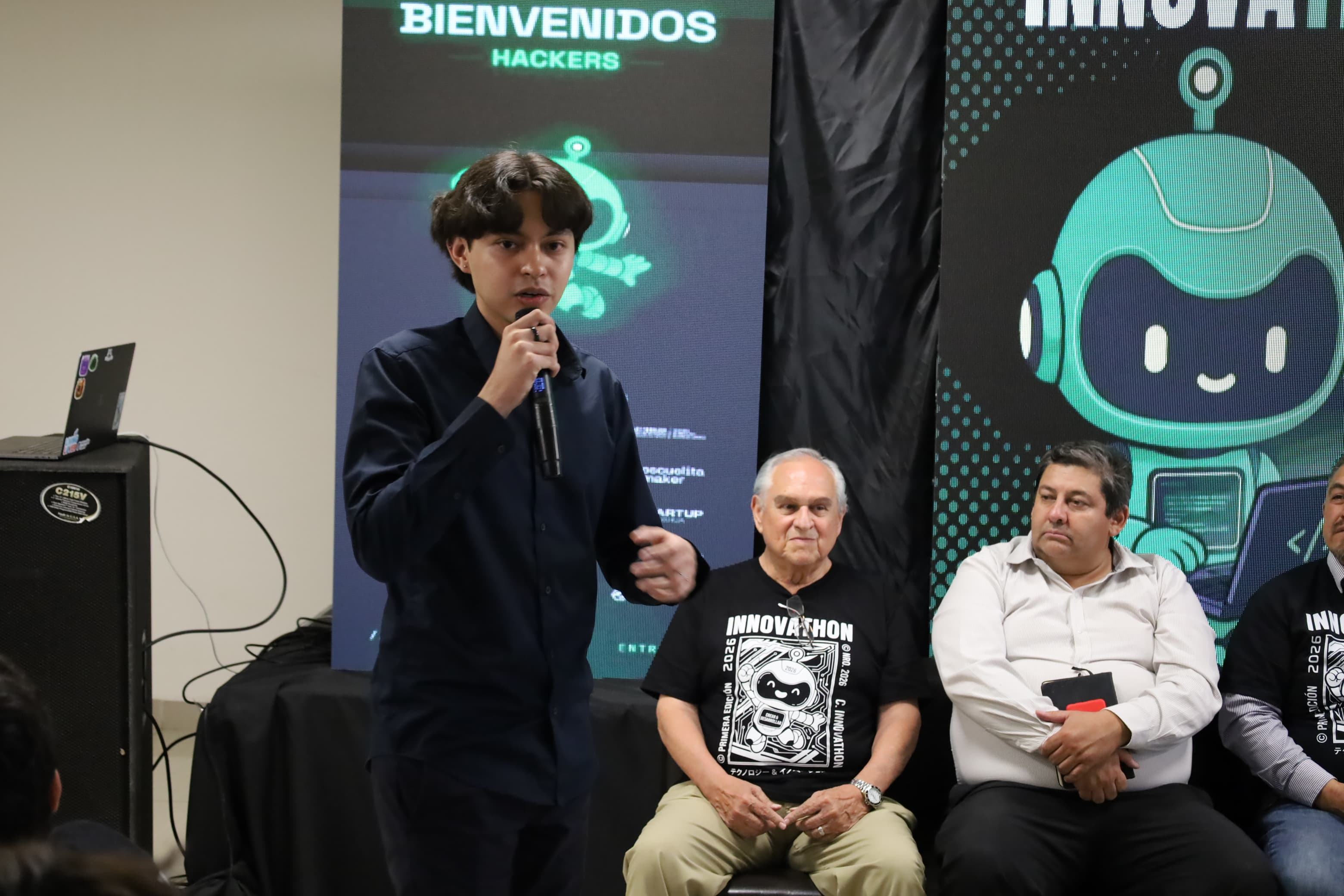 Bienvenida a los hackers en el escenario